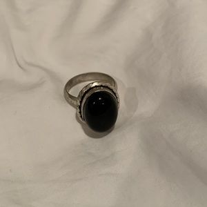 Onyx stone ring
